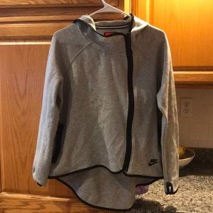 Women Nike tech fleece